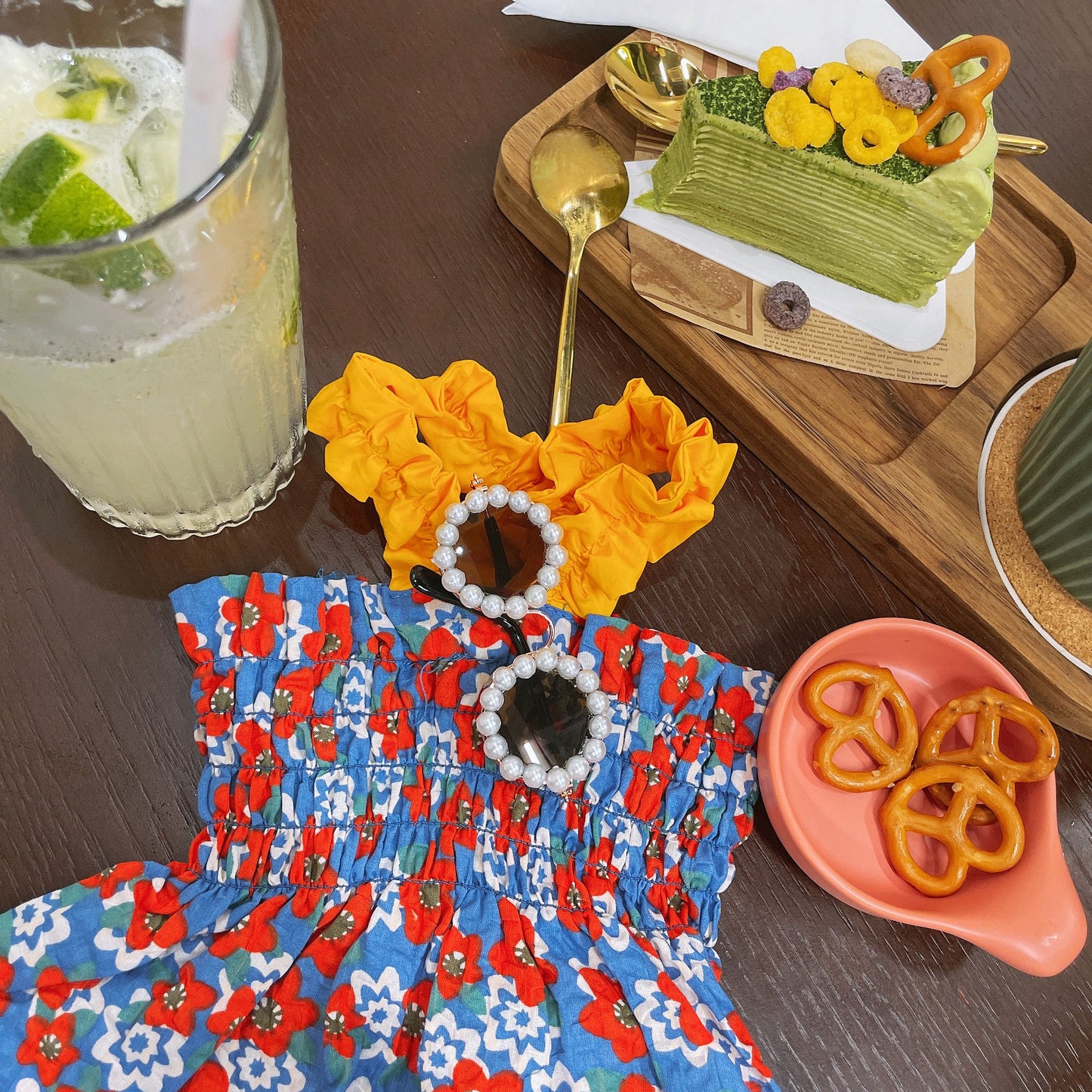 Pet Dog Fashion Pearl Sunglasses – Stylish Shades for Small & Large Dogs 🐾